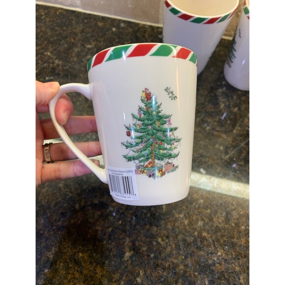 Spode Christmas Tree Peppermint 14 Oz Set of 4 Mugs NEW - Picture 2 of 6